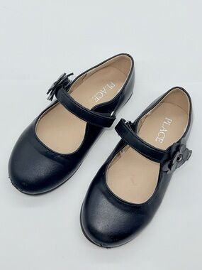 Place Black Mary Jane Dress Shoes with Flower Strap 9c